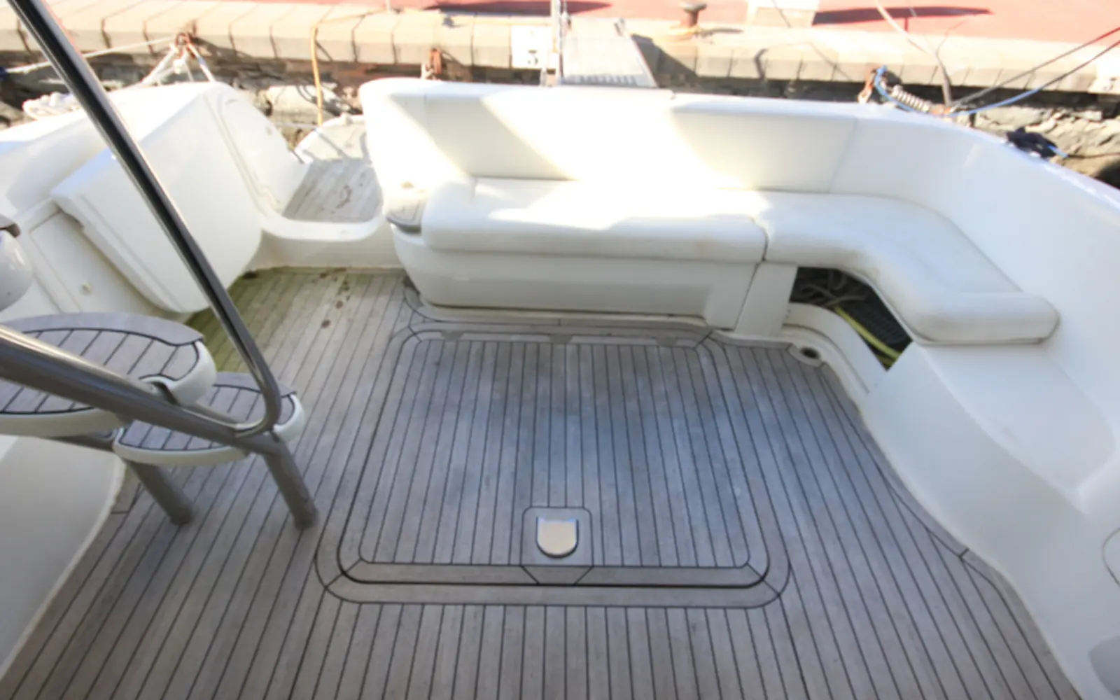 Extra1 cockpit