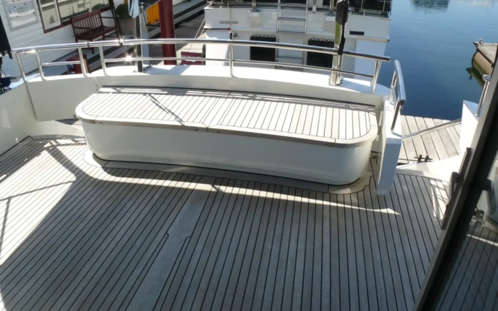 54760 19