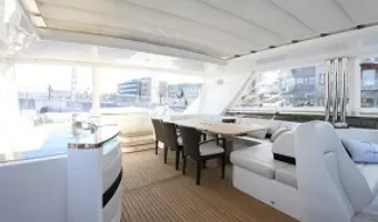 BASH Flybridge Front