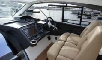 Helmseats