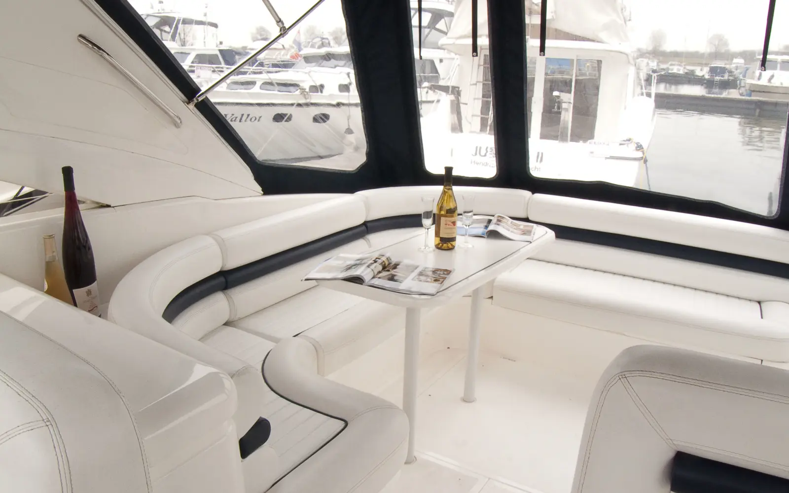 Cockpit 3 LR