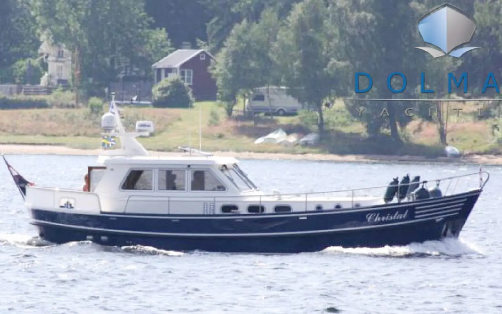 Buitenkant met logo