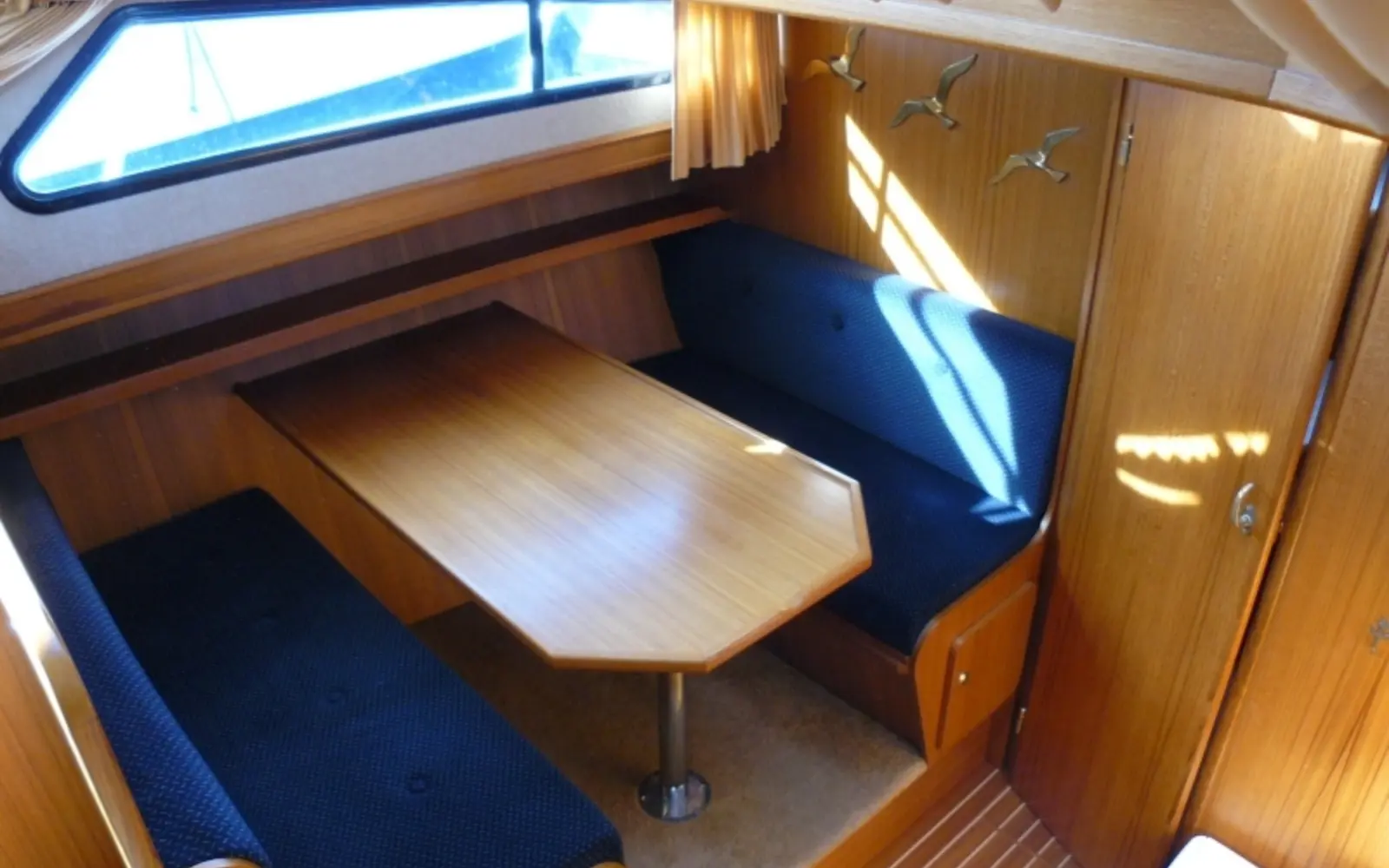 54724 4
