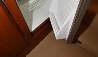 DSC 3300
