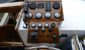 54718 8